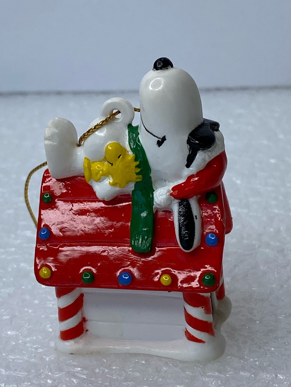 Vintage Peanuts Snoopy & Woodstock
Doghouse Hanging Christmas Ornament